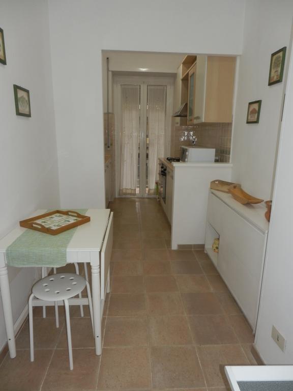 Ferienwohnung Casa Vacanze Ricordi Romani Zimmer foto