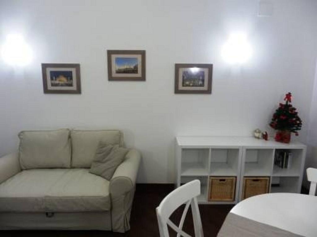 Ferienwohnung Casa Vacanze Ricordi Romani Zimmer foto